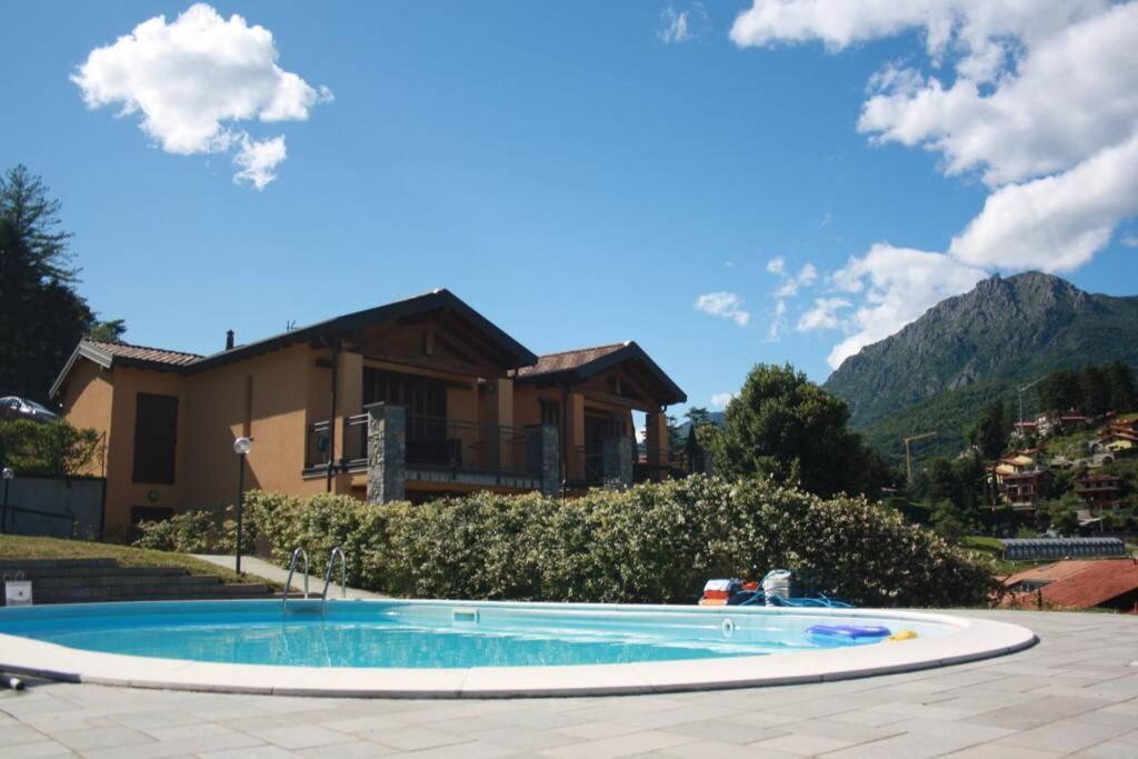 Piscina E Vistalago Crocemenaggio Cir 013145-00318 Eksteriør billede